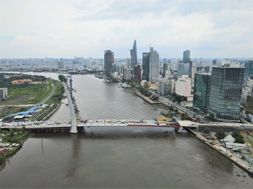 Thành phố Hồ Chí Minh: Hợp long công trình cầu Thủ Thiêm 2