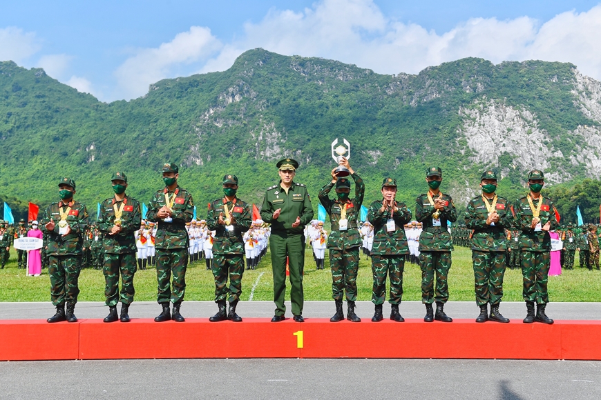 Tỏa sáng trên đấu trường Army Games 2021