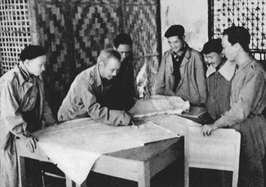 Ngày 11-9-1950: Bác Hồ căn dặn cán bộ trung, sư đoàn bí quyết làm nên sức mạnh