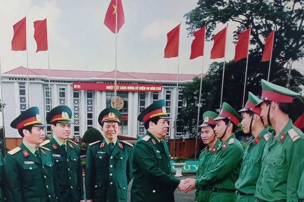 Đại tướng Phùng Quang Thanh trong trái tim cán bộ, chiến sĩ Quân đoàn 1