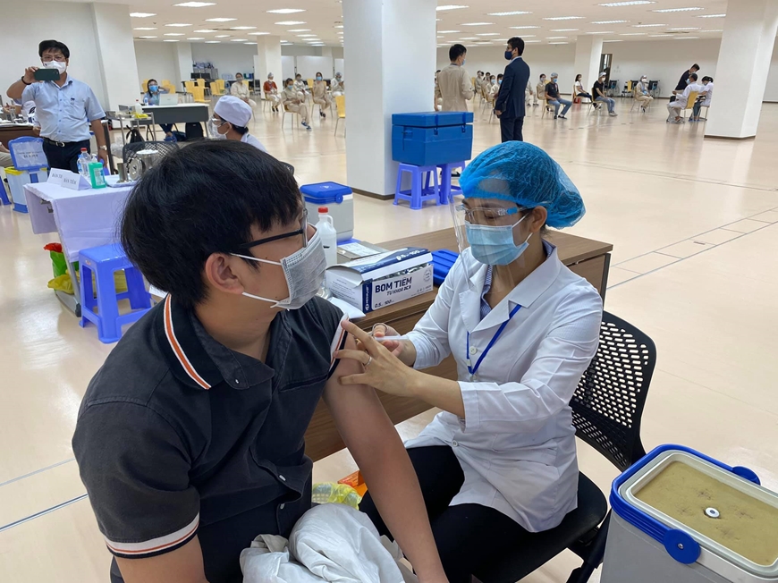 Tiêm vaccine Covid-19 nhưng chưa được xác nhận: Bộ Y tế đưa ra các giải pháp khắc phục