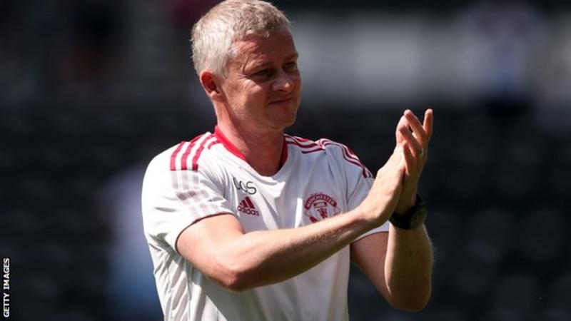 HLV Solskjaer dẫn dắt M.U đến năm 2024. Ảnh: Getty Images
