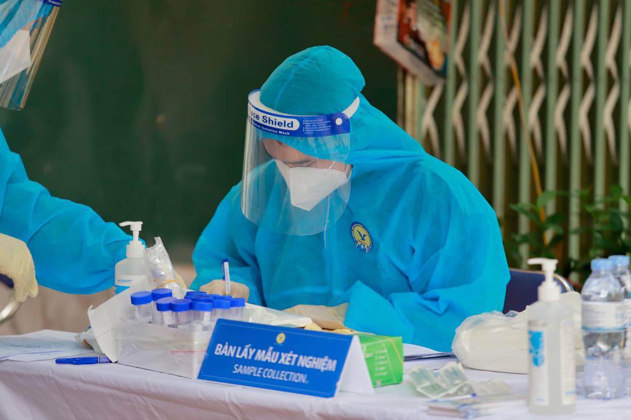 Trưa 18-9, Hà Nội ghi nhận 15 ca mắc Covid-19