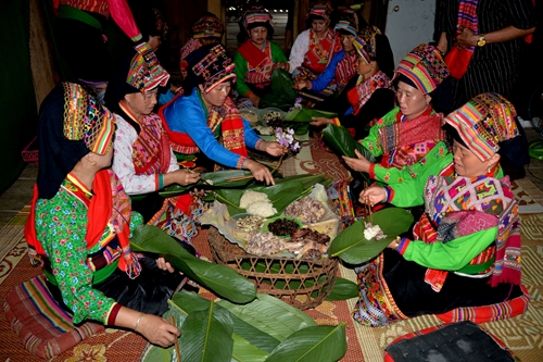 Lễ mừng cơm mới của đồng bào dân tộc Lào