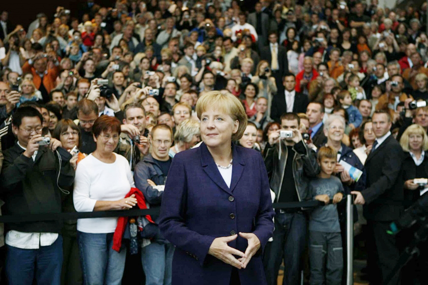 Nhìn lại 16 năm chèo lái nước Đức của Thủ tướng Angela Merkel