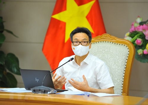 Phó thủ tướng Vũ Đức Đam làm việc với Thành ủy Thành phố Hồ Chí Minh