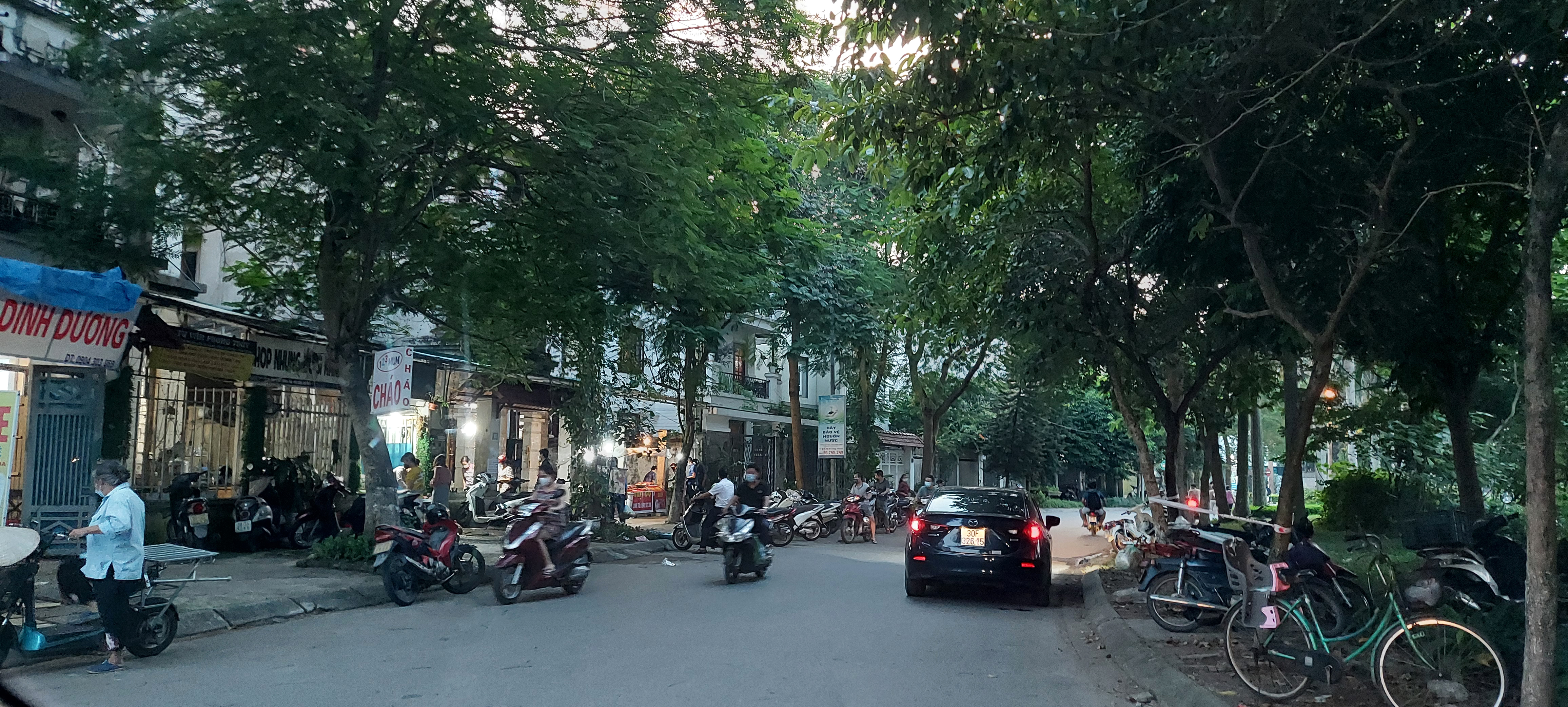 Để “chợ cóc” không “nhảy cóc”