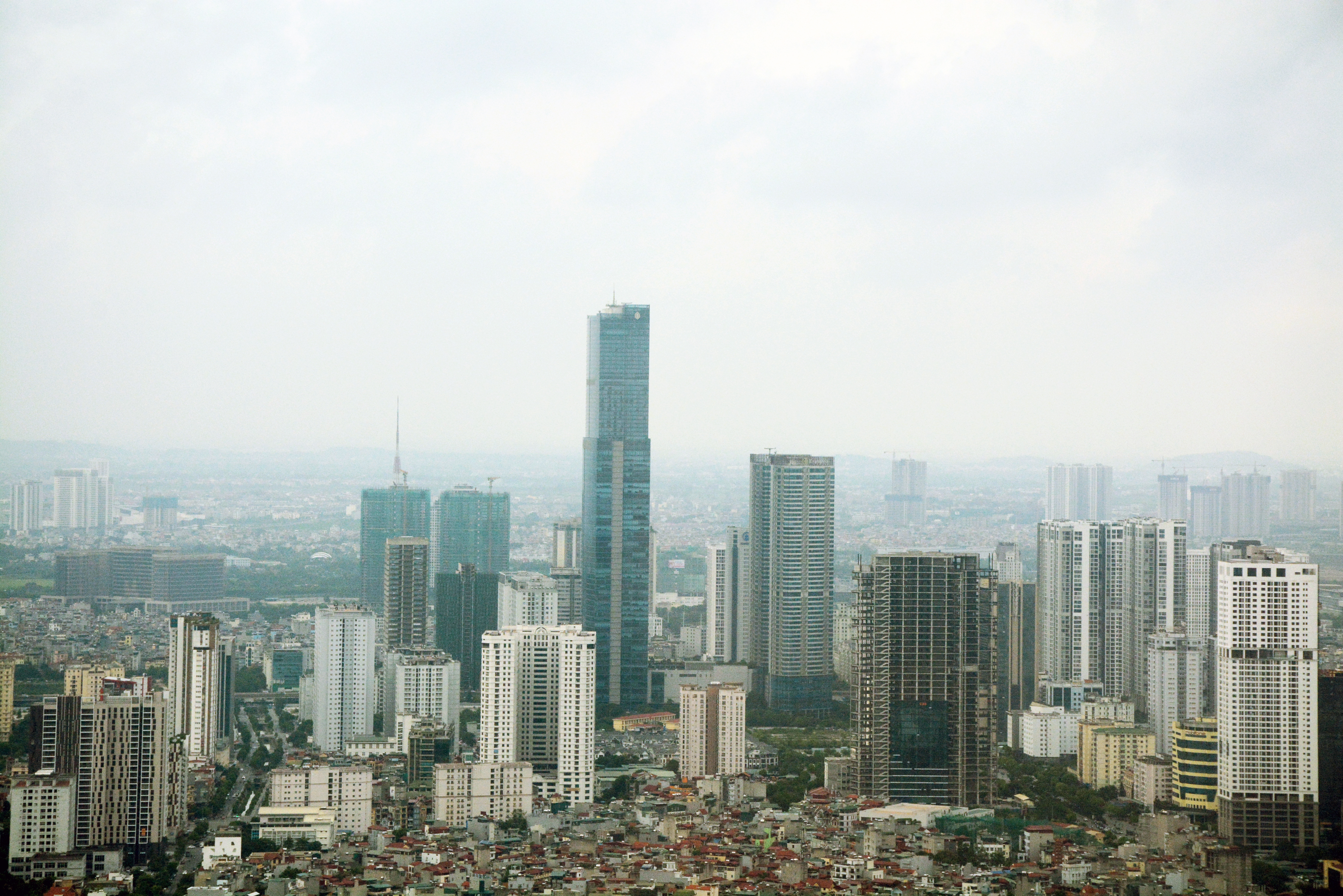 Ba nhiệm vụ trọng tâm phục hồi kinh tế của Hà Nội