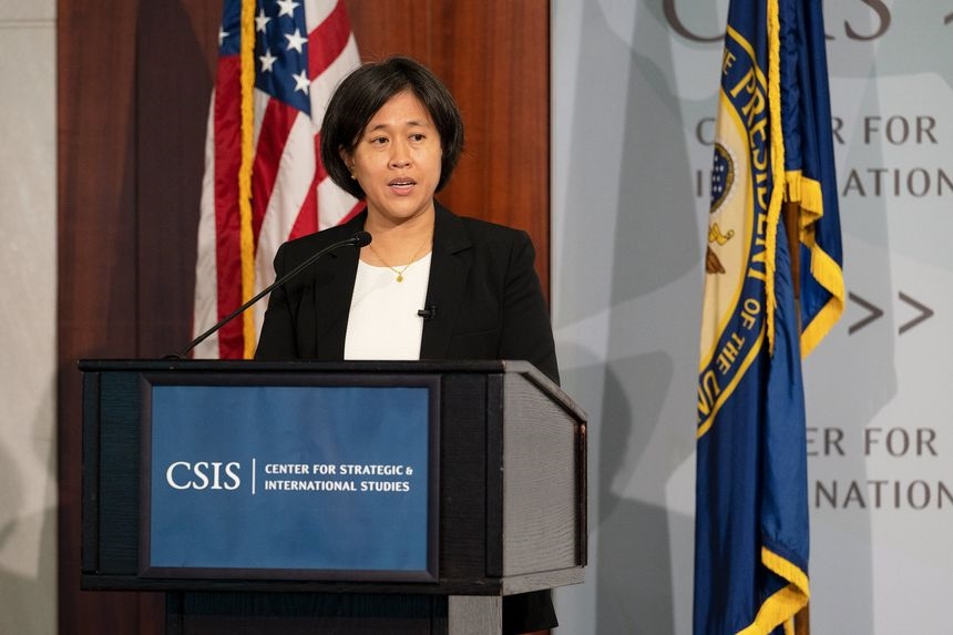 Đại diện Thương mại Mỹ Katherine Tai phát biểu tại CSIS ngày 4-10. Ảnh: Bloomberg
