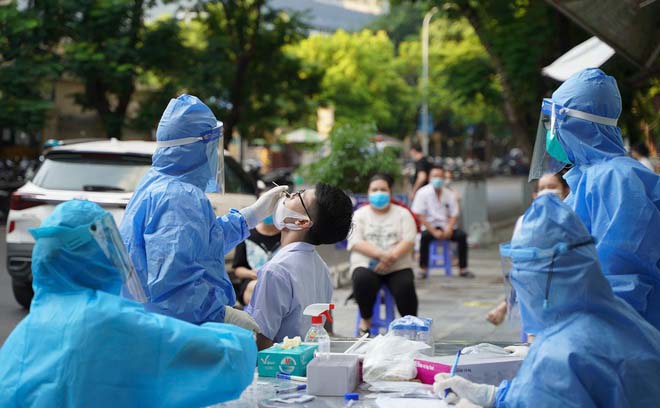 Bản tin Covid trưa 10-10: Hà Nội không có ca nhiễm mới, Đà Nẵng từ chối chuyến bay từ TP Hồ Chí Minh 