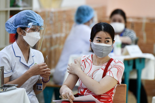 Bản tin Covid trưa 12-10: Nghệ An, Đồng Tháp, Khánh Hòa và một số địa phương thêm ca mắc mới