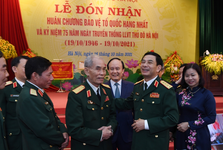 Đại tướng Phan Văn Giang dự Kỷ niệm 75 năm Ngày truyền thống Lực lượng vũ trang Thủ đô