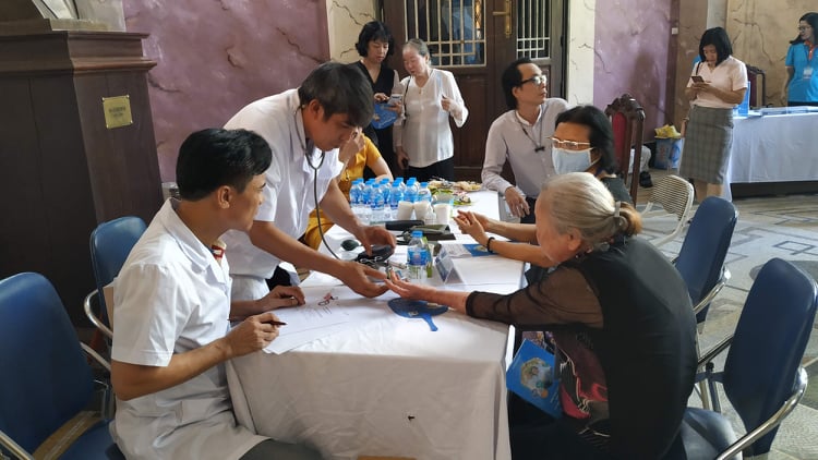 Khởi động cuộc thi online: “Bớt muối, thêm khỏe” 