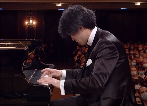 Bruce Liu-học trò của Đặng Thái Sơn đoạt giải Nhất Concours Chopin