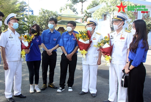 Trung ương Đoàn tổng kết hoạt động kỷ niệm “60 năm - Huyền thoại Đường Hồ Chí Minh trên biển” 