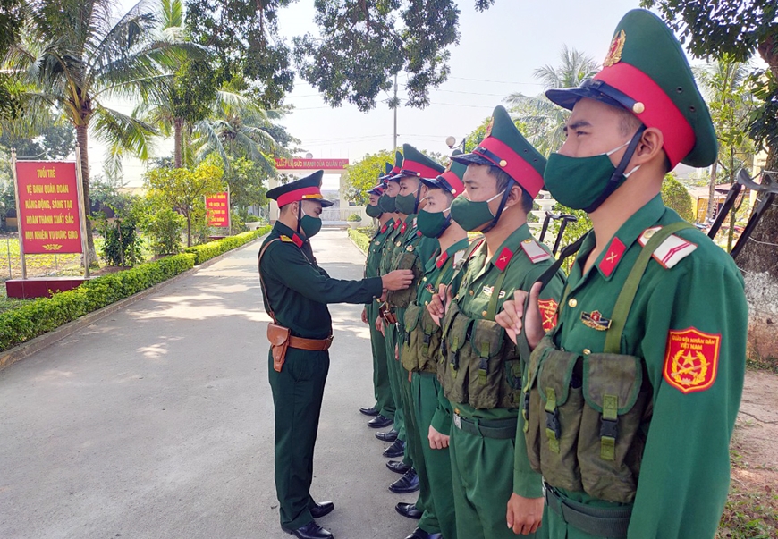 “Vọng gác kiểu mẫu” trong dịch ở đơn vị vệ binh