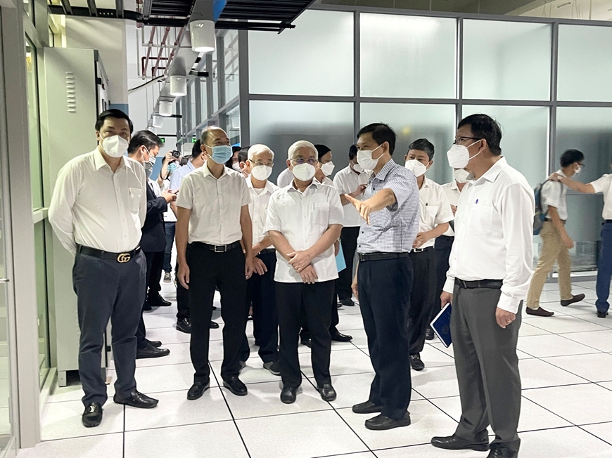 Bình Dương đẩy mạnh công tác chuyển đổi số để xây dựng thành phố thông minh