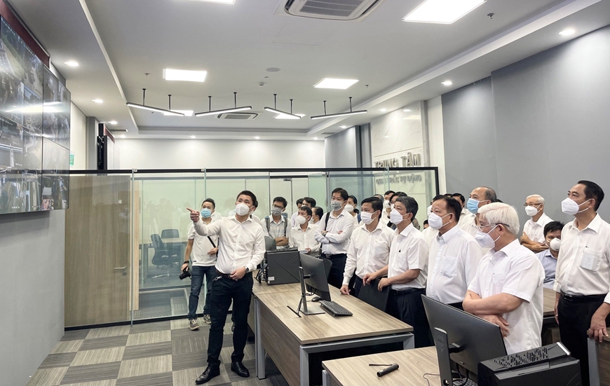 Bình Dương đẩy mạnh công tác chuyển đổi số để xây dựng thành phố thông minh