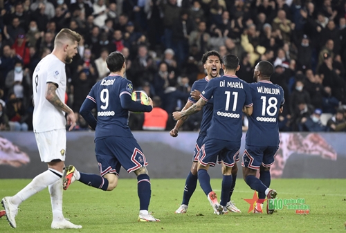 Vòng 12 Ligue 1: PSG ngược dòng thành công trước Lille