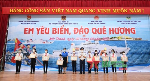Quảng Nam: Sôi nổi Cuộc thi “Em yêu biển đảo quê hương”