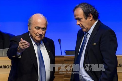 Truy tố cựu Chủ tịch FIFA Sepp Blatter và Chủ tịch UEFA Michel Platini