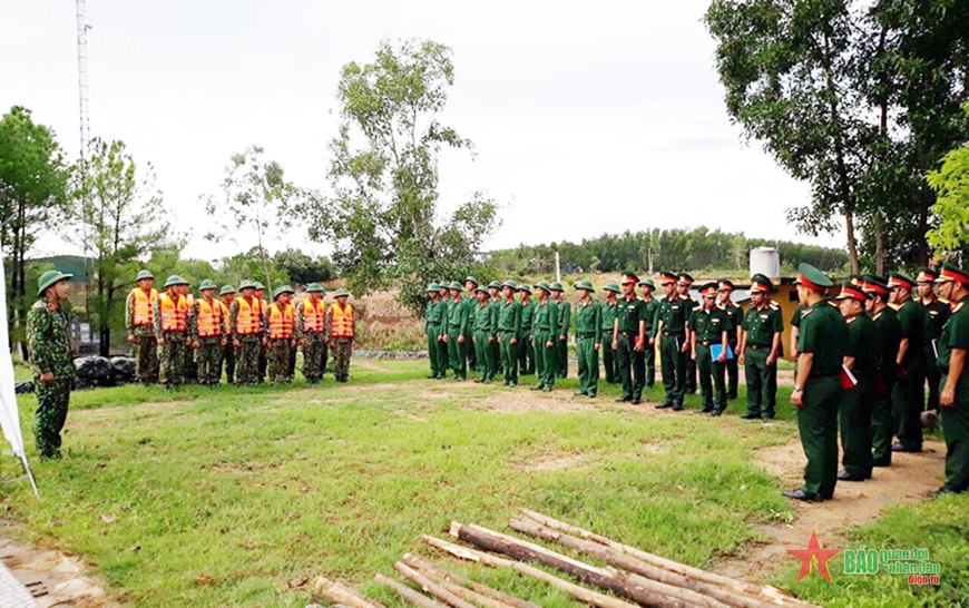 Luyện tập phòng, chống lụt, bão sát thực tế