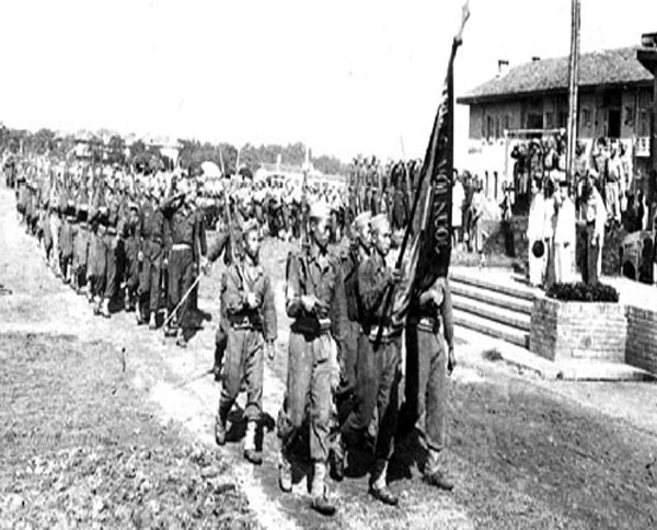 Nhấn vào ảnh để phóng to Vì sao ngày 9-11 là ngày Pháp luật Việt Nam?