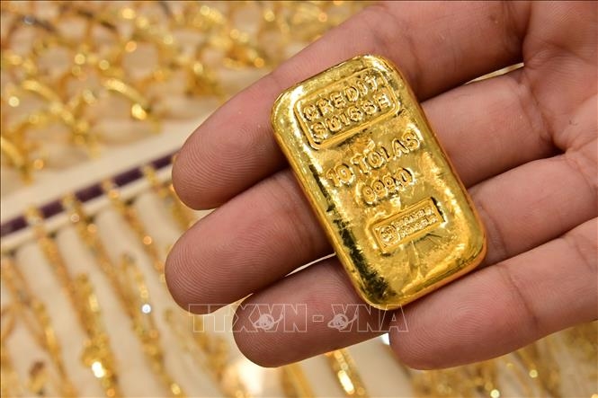 Giá vàng hôm nay (ngày 13-11): Giá vàng trong nước lên tới 60,7 triệu đồng/ lượng bán ra; giá bitcoin duy trì ngưỡng 64.000 USD