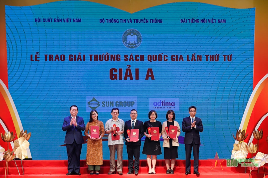 24 tác phẩm đoạt Giải thưởng Sách Quốc gia lần thứ tư