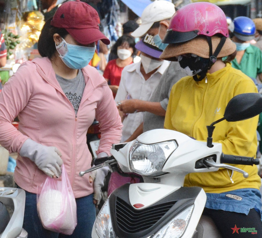 TP Hồ Chí Minh tăng cường kiểm soát dịch thế nào?