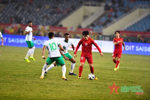 TRỰC TIẾP: Việt Nam 0 - 1 Saudi Arabia, bàn thua bất ngờ khi thế trận đang tốt