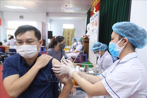 Tin Covid sáng 17-11: Hà Nội có 15 chùm ca bệnh, ổ dịch; F0 tại các tỉnh miền Tây lại tăng cao