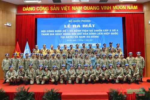 Việt Nam ra mắt Đội Công binh Gìn giữ hòa bình Liên hợp quốc và Bệnh viện dã chiến cấp 2 số 4 