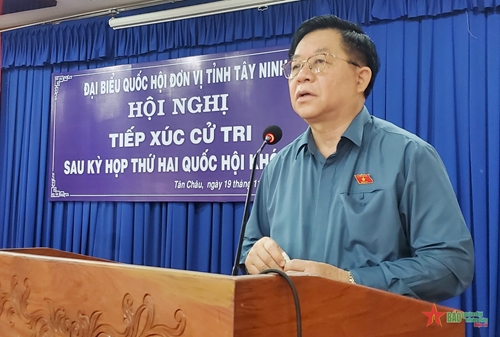 Trưởng ban Tuyên giáo Trung ương Nguyễn Trọng Nghĩa tiếp xúc cử tri Tây Ninh
