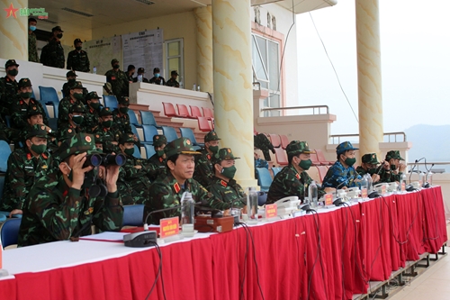 Quân đoàn 2 chỉ đạo Sư đoàn 325 diễn tập chỉ huy cơ quan 1 bên 2 cấp, có bắn đạn thật