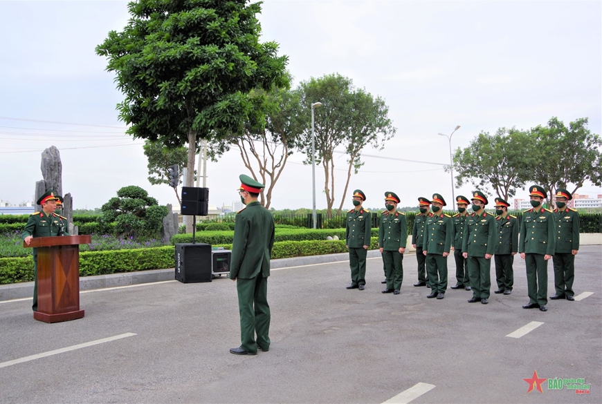 Bộ Quốc phòng kiểm tra Tập đoàn Công nghiệp - Viễn thông Quân đội