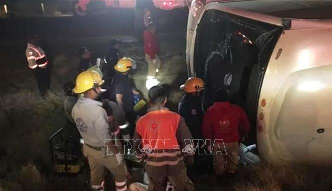 Tai nạn xe buýt ở Mexico gây thương vong lớn