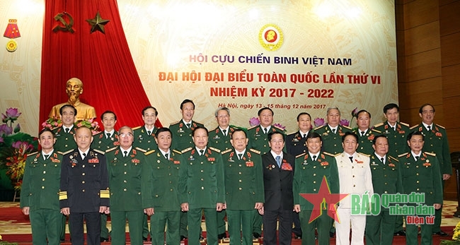 Hội Cựu chiến binh Việt Nam: Những người anh hùng đã hy sinh trong chiến tranh và những người còn sống sót đang được Hội Cựu Chiến binh Việt Nam quan tâm, giúp đỡ và tạo điều kiện cho họ một cuộc sống tốt đẹp hơn. Từ sự quan tâm đến sức khỏe đến việc tạo cơ hội kinh doanh, Hội Cựu Chiến binh Việt Nam đã góp phần xây dựng một đất nước thân thiện với người anh hùng đã vì nước mình hy sinh.