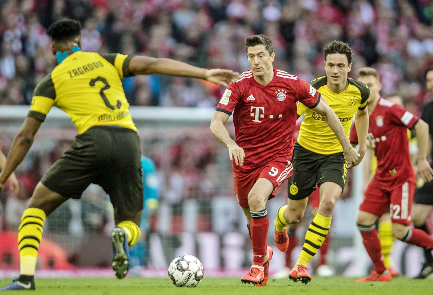 Lịch thi đấu bóng đá châu Âu cuối tuần này (4, 5-12, rạng sáng 6-12)