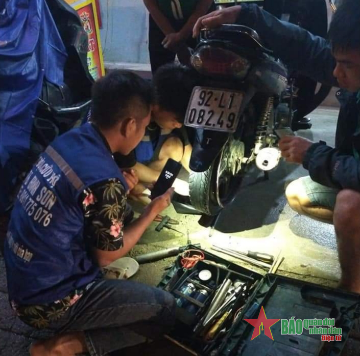 Những người bạn đường tin cậy