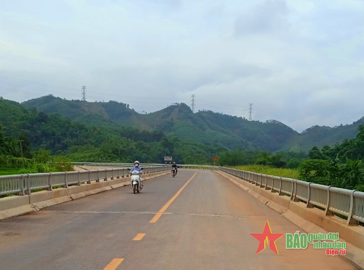 Giao thông thuận lợi thúc đẩy phát triển kinh tế