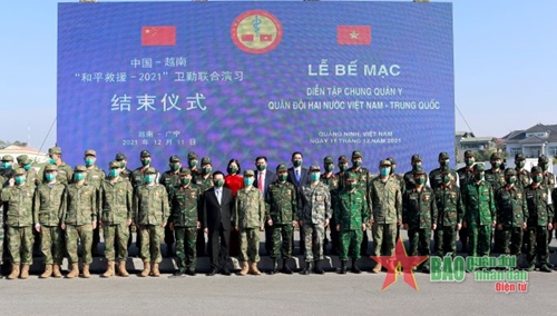 Diễn tập chung Quân y giữa Quân đội hai nước Việt Nam-Trung Quốc thành công tốt đẹp