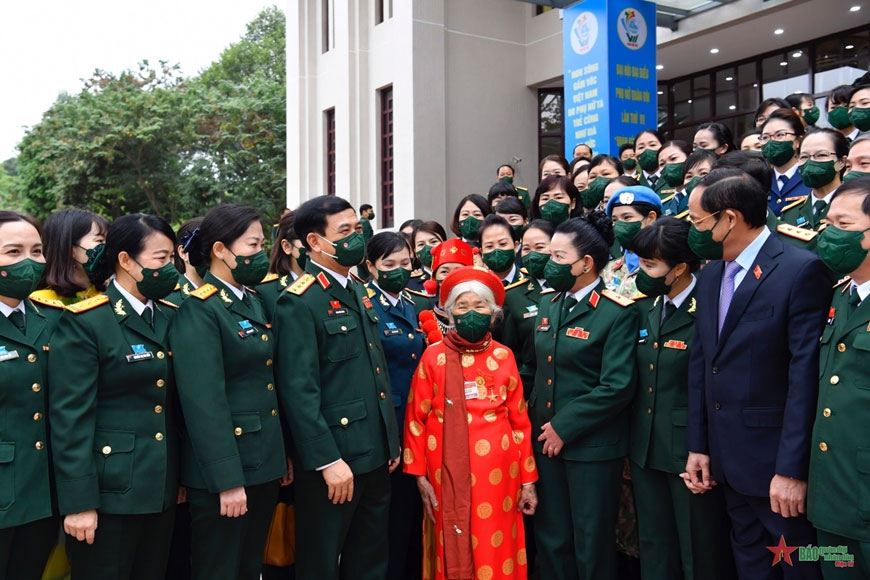 Khai mạc trọng thể Đại hội đại biểu Phụ nữ Quân đội lần thứ VII