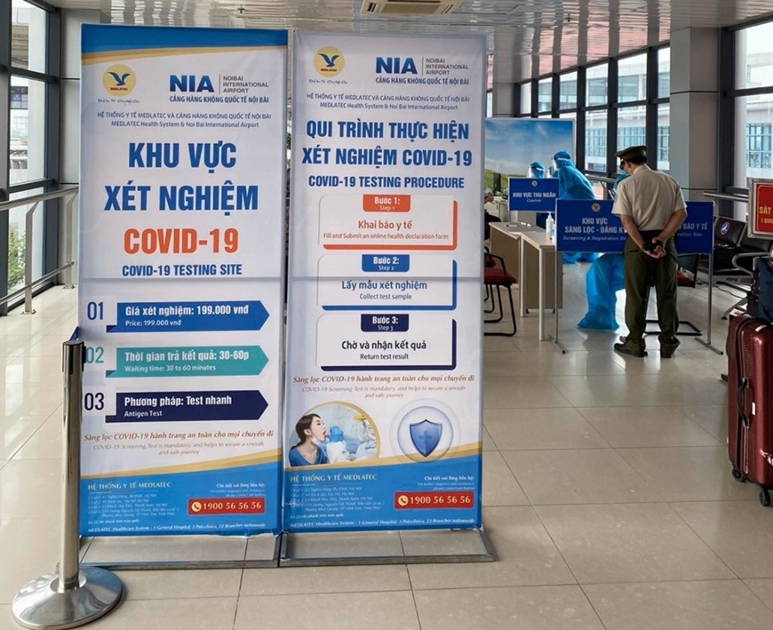 Từ hôm nay (16-12), tạm dừng dịch vụ test nhanh Covid-19 tại sân bay Nội Bài