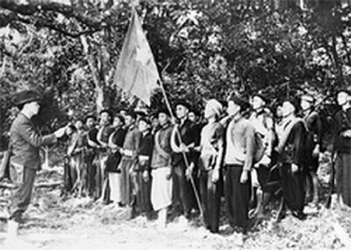 Ngày thành lập Quân đội nhân dân Việt Nam là một trong những ngày lịch sử đáng nhớ nhất đối với quân đội và cả dân tộc. Xem hình ảnh kỷ niệm này để hiểu rõ thêm về ý nghĩa, tầm quan trọng của ngày 22/