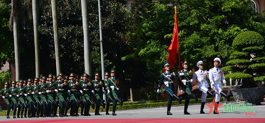 "Đội Danh dự" - niềm vinh dự, tự hào đặc biệt!