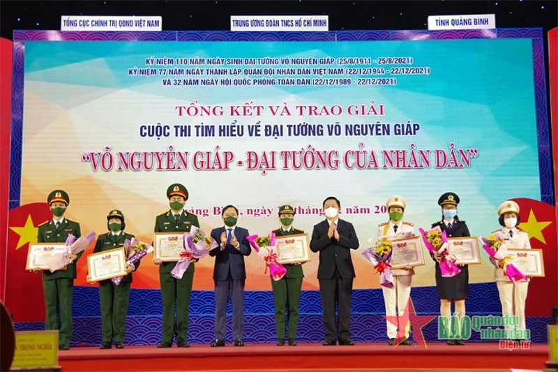 Tổng kết và trao giải cuộc thi “Võ Nguyên Giáp - Đại tướng của nhân dân”