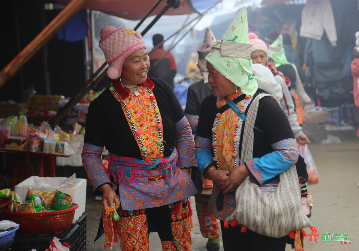 Chợ phiên Sì Lở Lầu