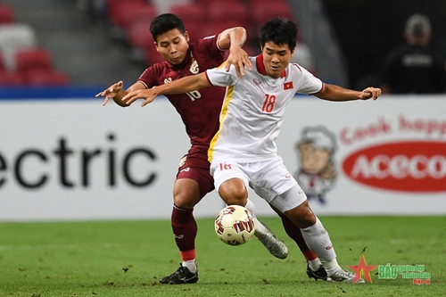 TRỰC TIẾP: Trận bóng đá Việt Nam - Thái Lan tại bán kết lượt về AFF Cup 2020
