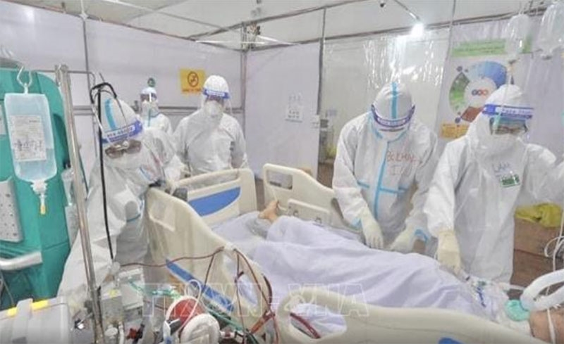 Tin Covid trưa 30-12: Hà Nam, Khánh Hòa, Quảng Ngãi thêm ổ dịch; gần 7.300 ca Covid-19 nặng đang điều trị